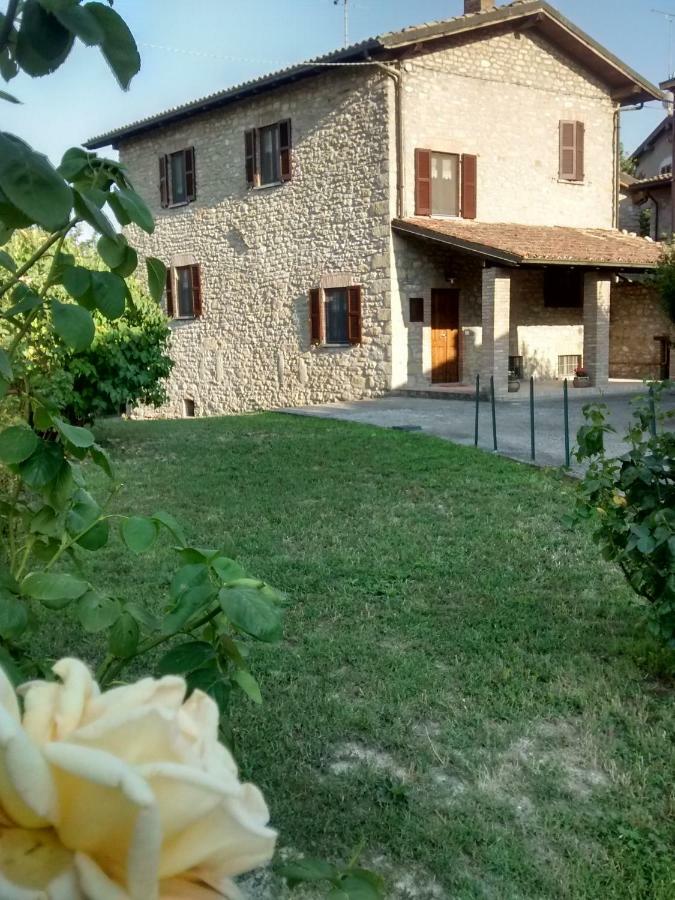 Villa La Pomella à Ponte Nizza Extérieur photo