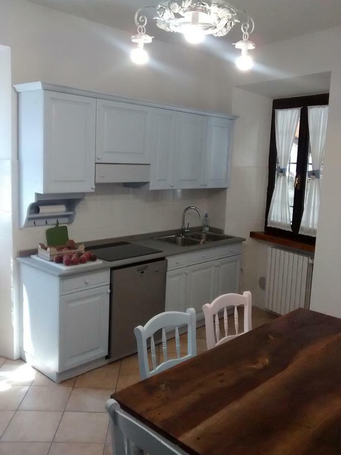 Villa La Pomella à Ponte Nizza Extérieur photo